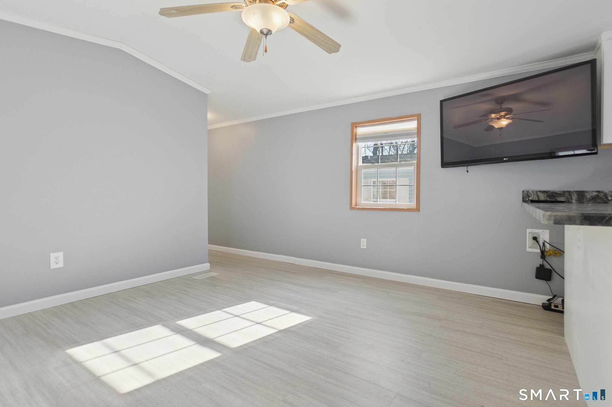 5 Cook Terrace Westbrook, CT 06498 - Photo 6 of 19 The large screen TV is included with the purchase