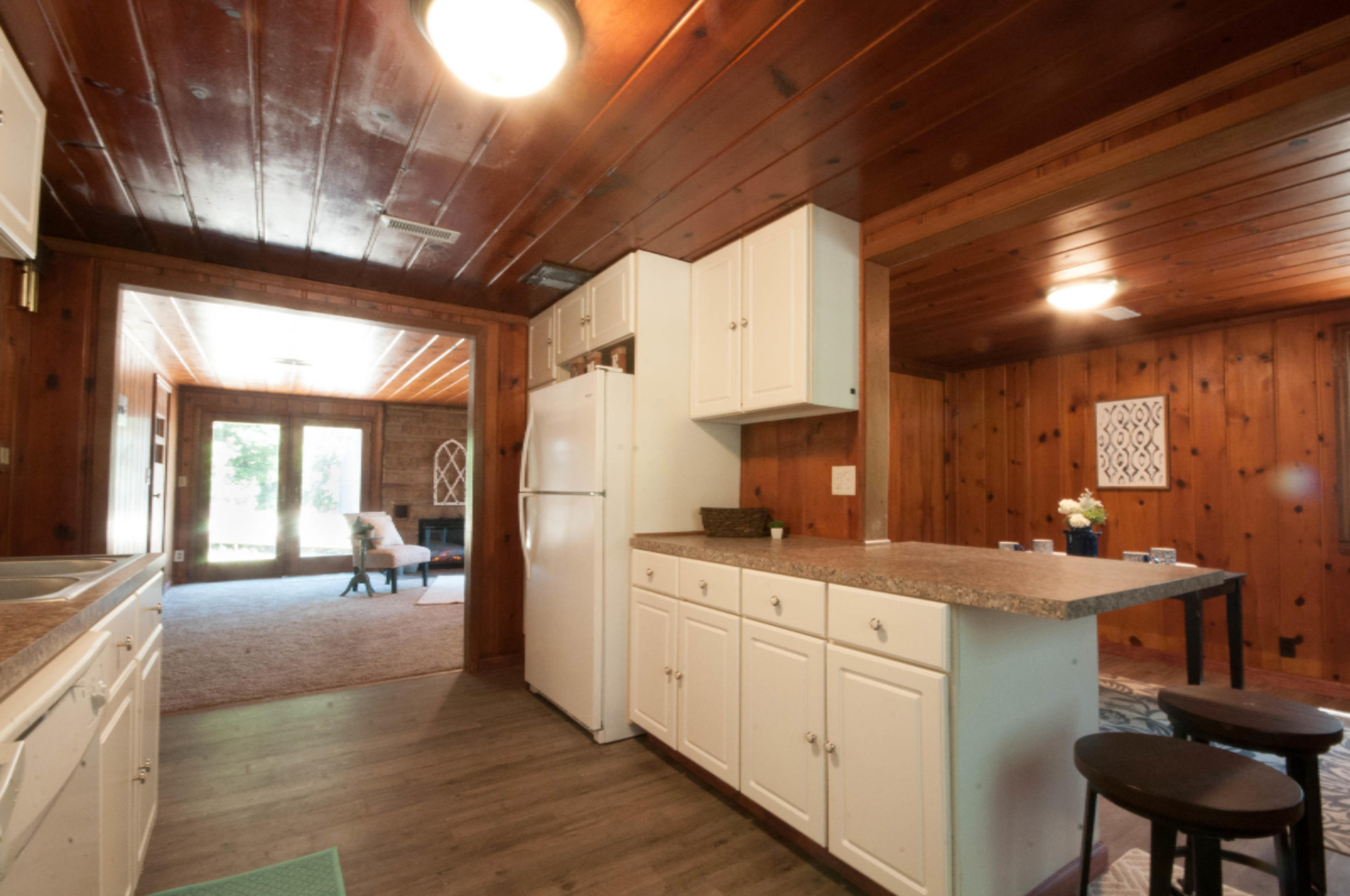 6360 Quarterline Road Spring Lake, MI 49456 - Photo 13 of 38 5 Kitchen (1)