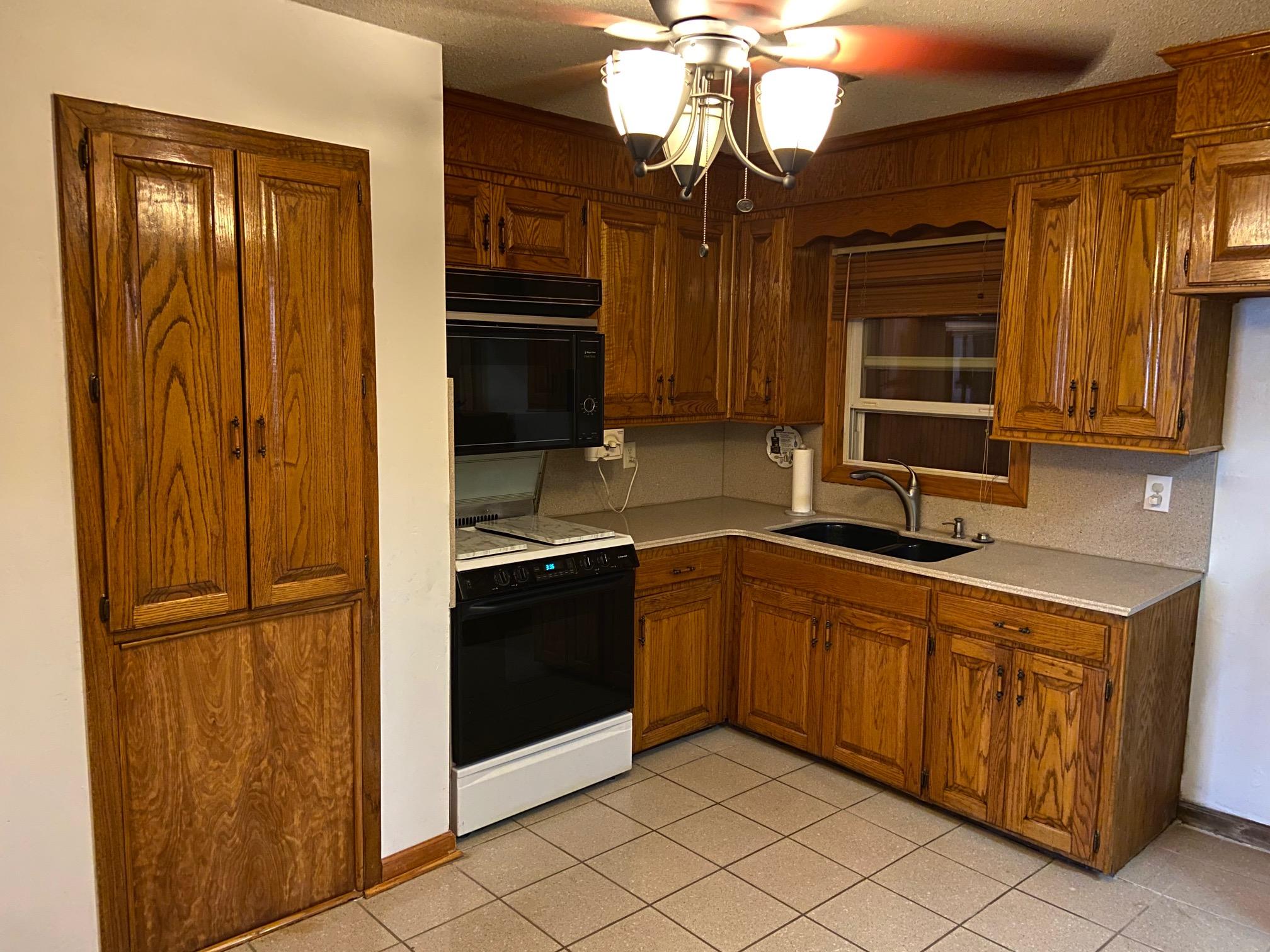 1548 Seacroft Road Charleston, SC 29412 - Photo 41 of 48 IMG_1362