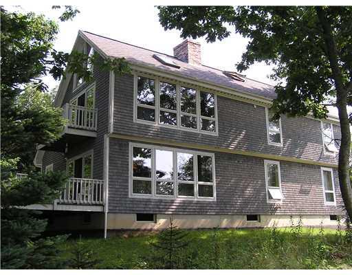 12 Wall Street Boothbay, ME 04544 - Photo 1 of 22 Exterior Front.