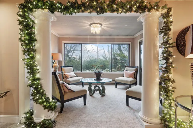 $199,900 | 3076 Lexington Avenue North, Unit A6, Roseville, MN 55113