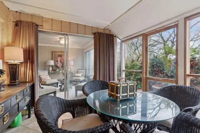 $199,900 | 3076 Lexington Avenue North, Unit A6, Roseville, MN 55113