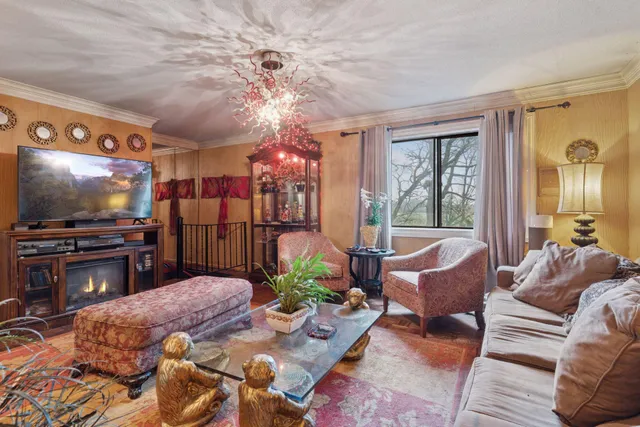 $199,900 | 3076 Lexington Avenue North, Unit A6, Roseville, MN 55113