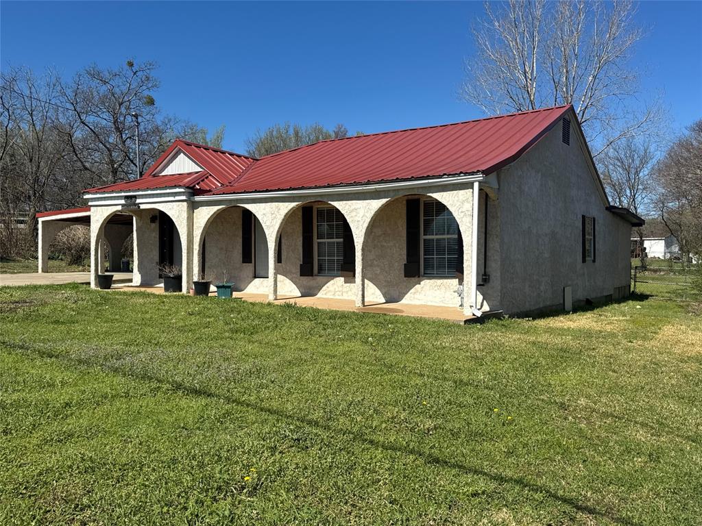 429 East Hanna Street Denison, TX 75021 - Photo 1 of 30