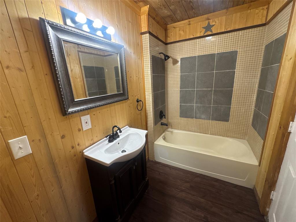 429 East Hanna Street Denison, TX 75021 - Photo 23 of 30