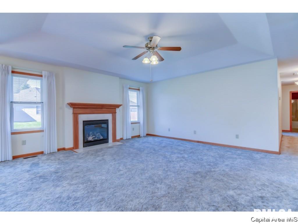 65 Ptarmigan Drive Chatham, IL 62629 - Photo 5 of 36 Gallery Image 5