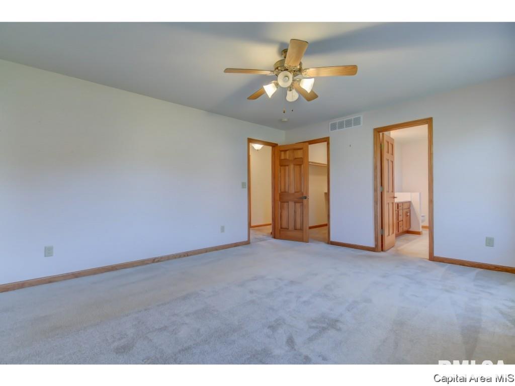 65 Ptarmigan Drive Chatham, IL 62629 - Photo 6 of 36 Gallery Image 6
