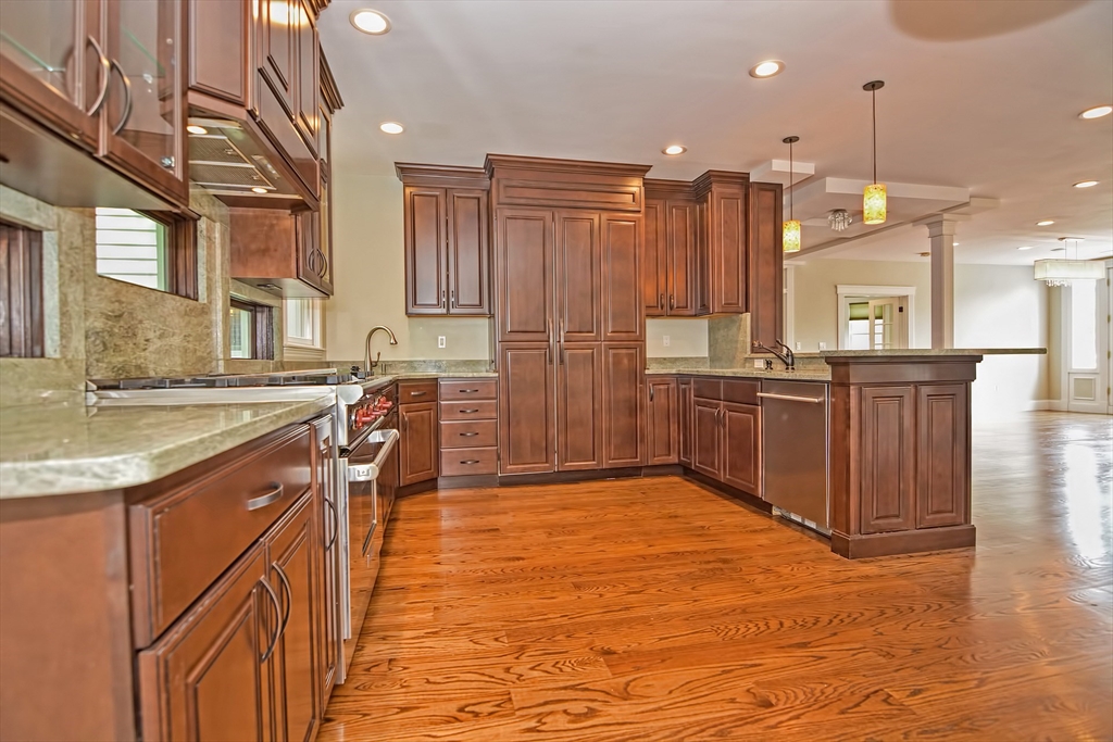 91 University Road, Unit 2 Brookline, MA 02445 - Photo 14 of 19