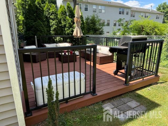 55 Renaissance Lane New Brunswick, NJ 08901 - Photo 5 of 22
