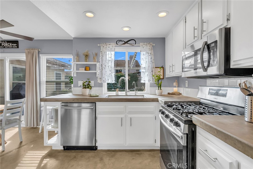 20647 Mesa Oak Drive Riverside, CA 92508 - Photo 8 of 29