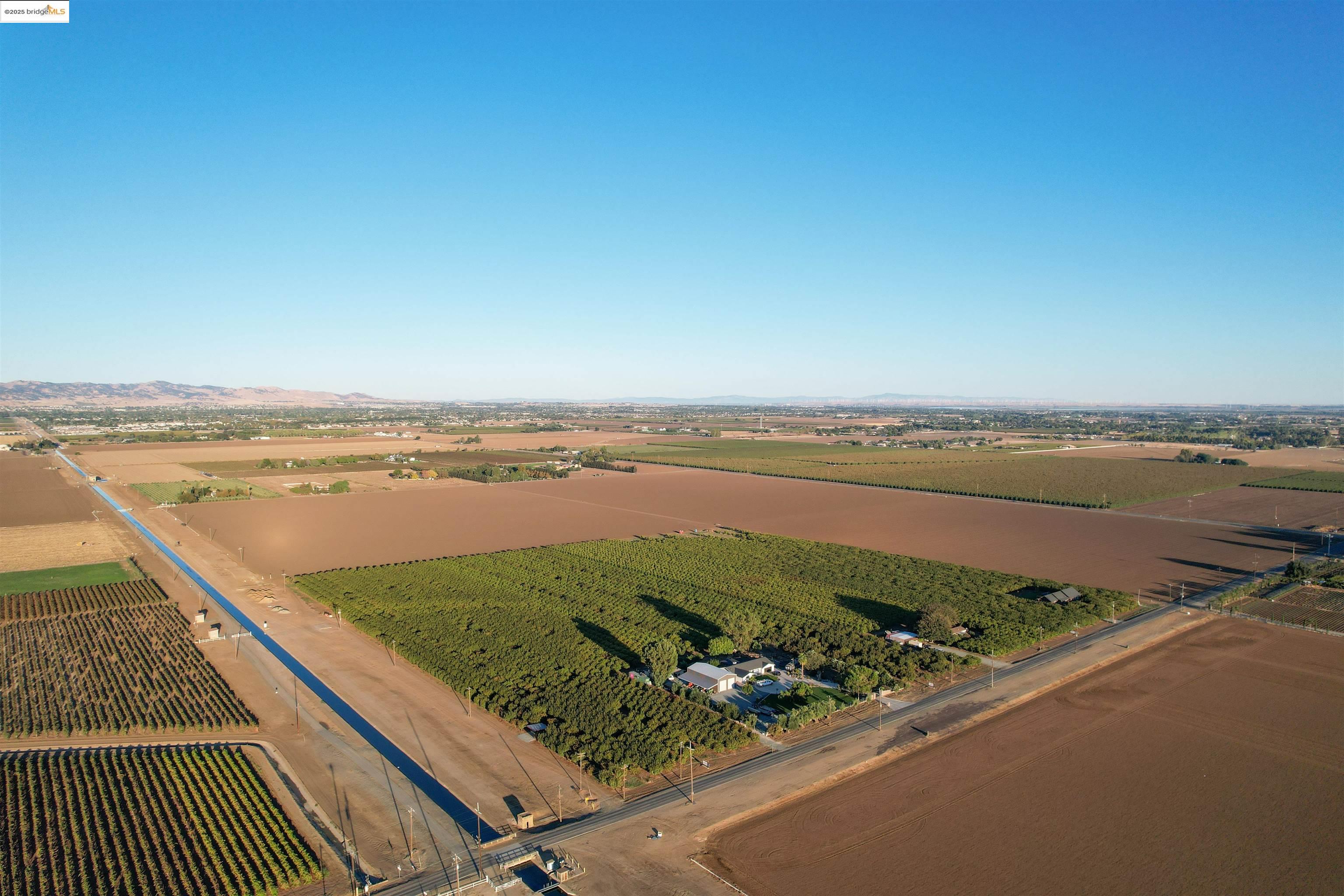 7170 Balfour Road Brentwood, CA 94513 - Photo 3 of 6 a view of a ocean with beach