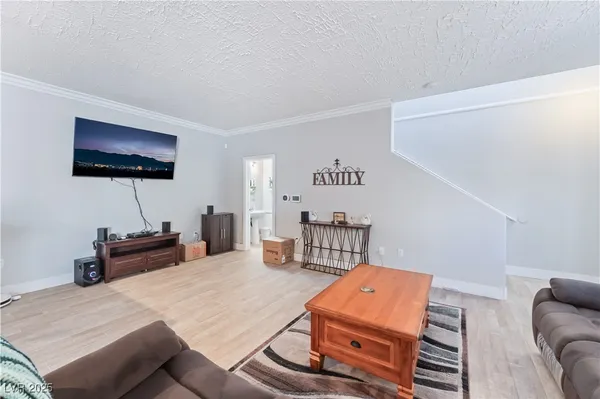 $315,000 | 2050 North Los Feliz Street, Unit 104, Las Vegas, NV 89156