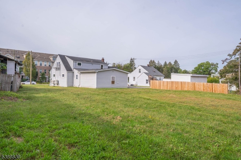 2429 Vauxhall Road Union, NJ 07083 - Photo 18 of 24 a house view with a garden space