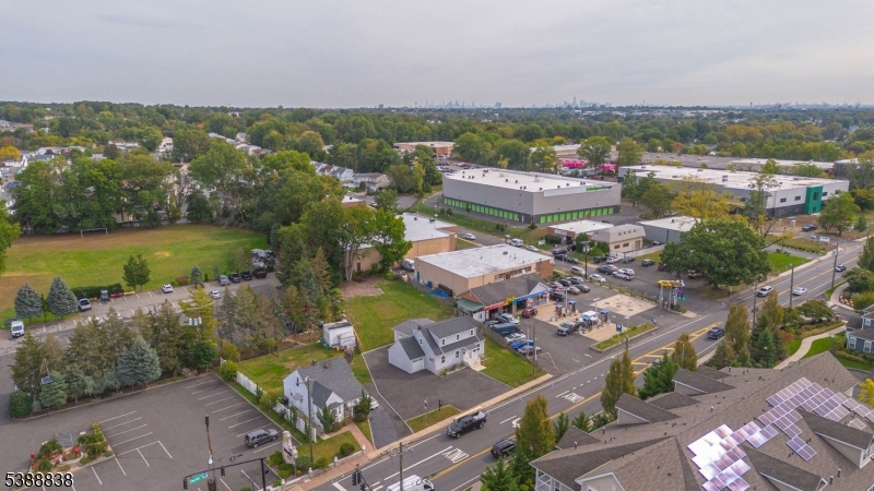 2429 Vauxhall Road Union, NJ 07083 - Photo 23 of 24 an aerial view of a city with lots of residential buildings lake and ocean view