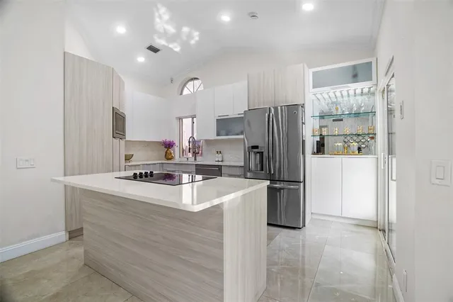 $4,600 | 1427 Seagrape Circle, Weston, FL 33326