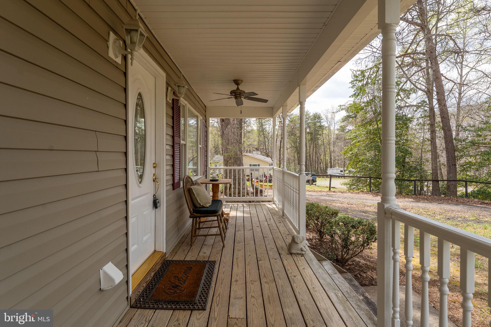 13217 Union Church Road Sumerduck, VA 22742 - Photo 4 of 46