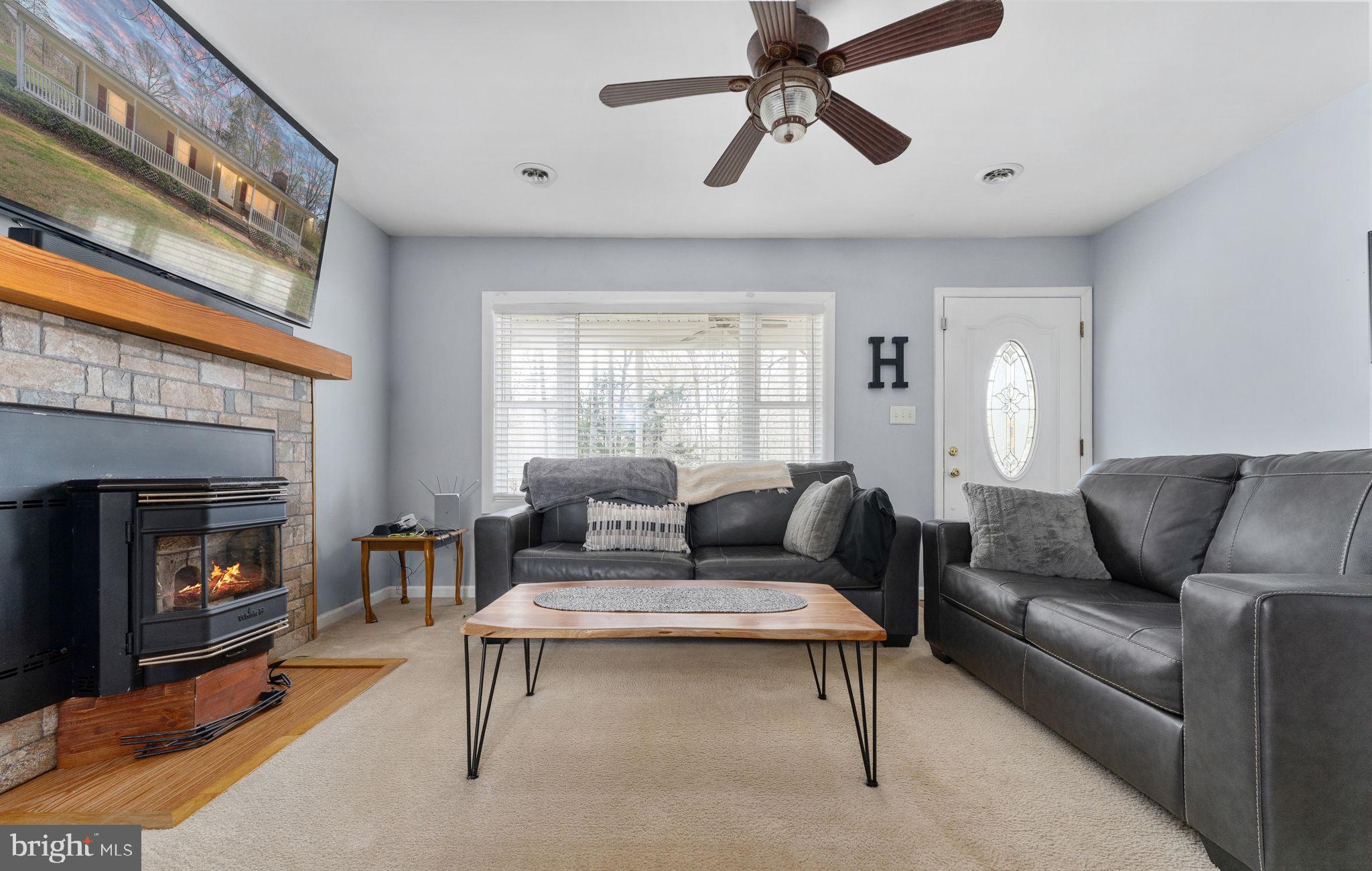 13217 Union Church Road Sumerduck, VA 22742 - Photo 7 of 46