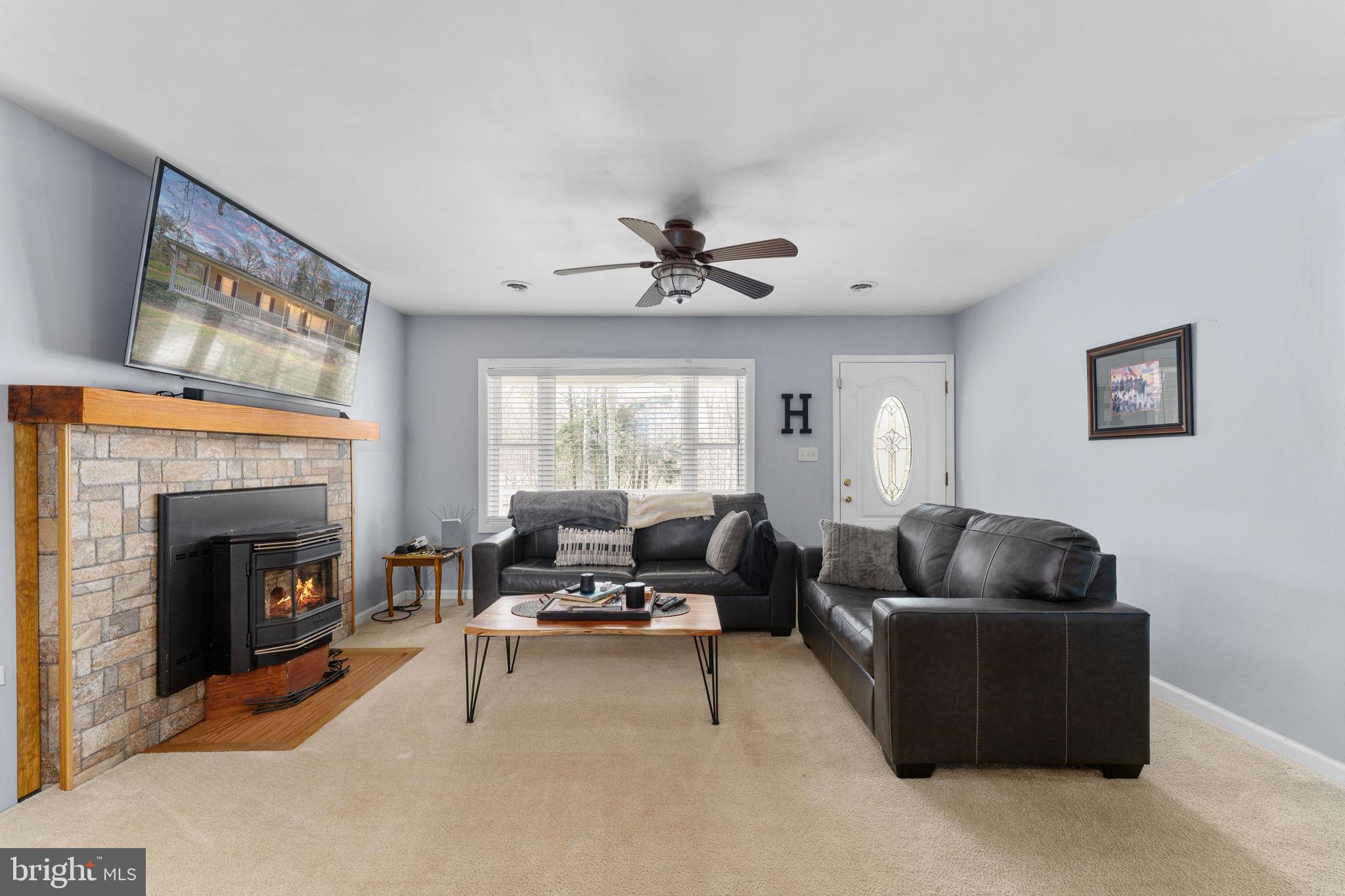 13217 Union Church Road Sumerduck, VA 22742 - Photo 8 of 46