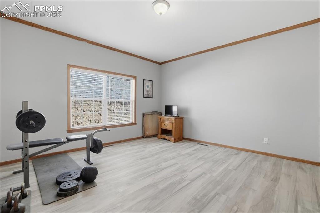 204 Crooked Creek Road Fairplay, CO 80440 - Photo 22 of 50 a view of a room with gym equipment
