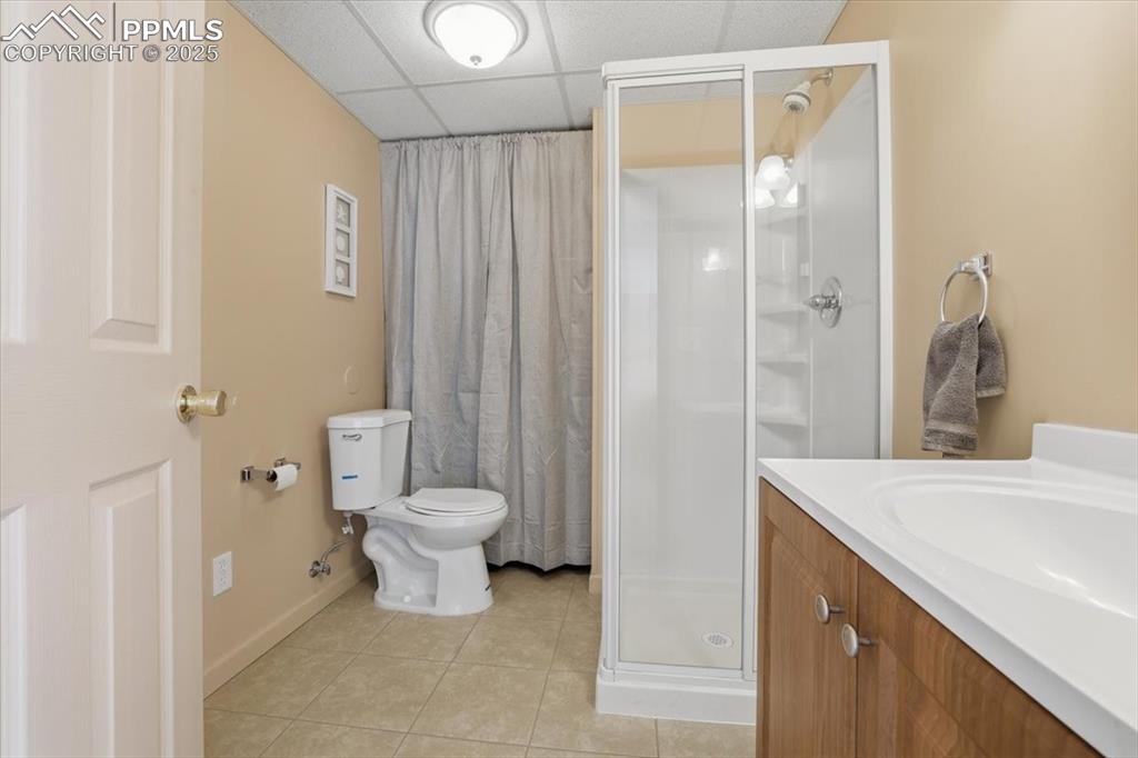 204 Crooked Creek Road Fairplay, CO 80440 - Photo 40 of 50 a bathroom with a sink toilet and shower