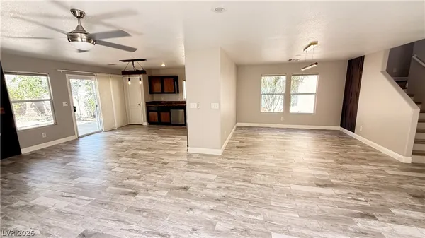 $2,395 | 1113 Majestic Canyon Street, Henderson, NV 89052