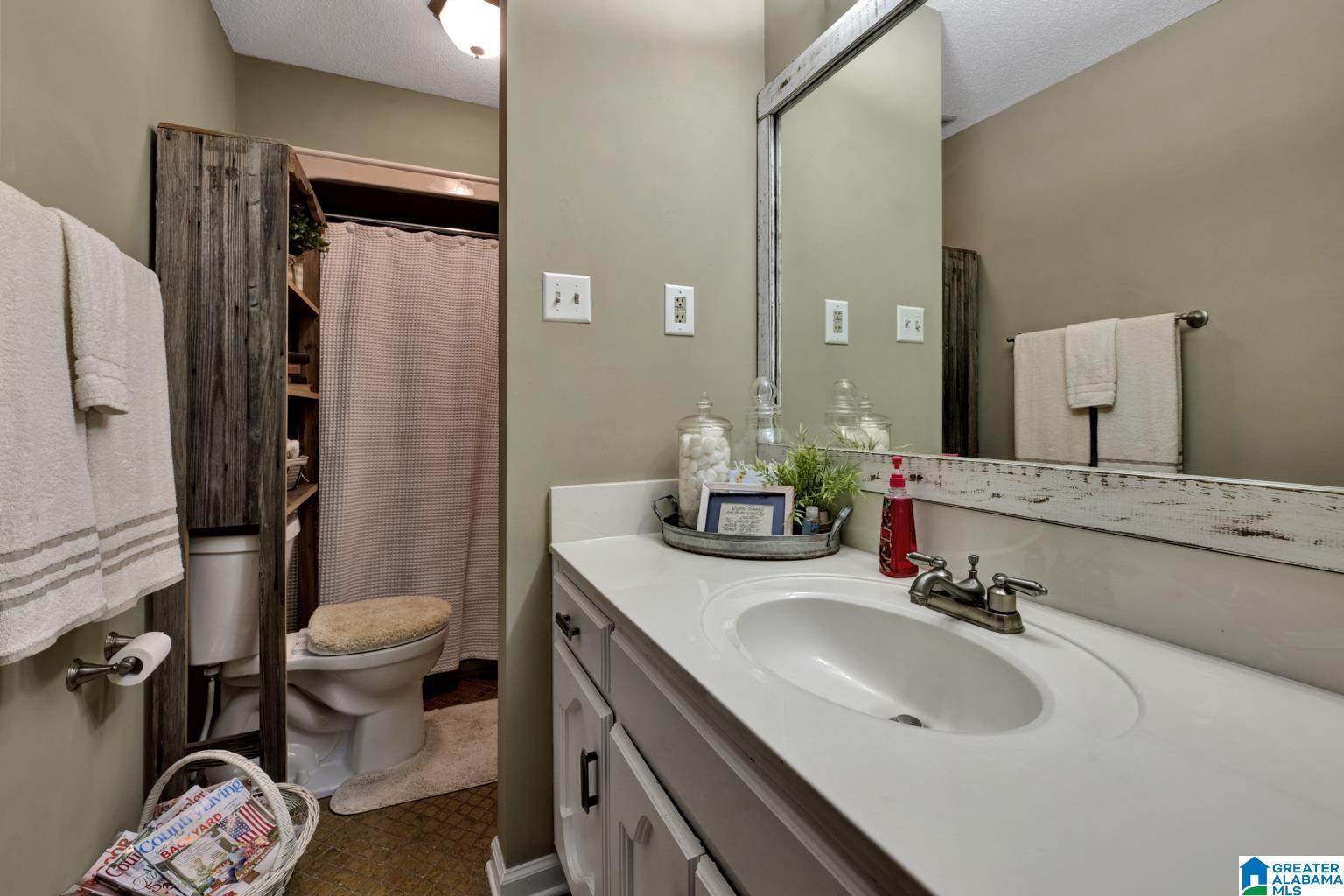 2254 Brewster Road Birmingham, AL 35215 - Photo 27 of 39
