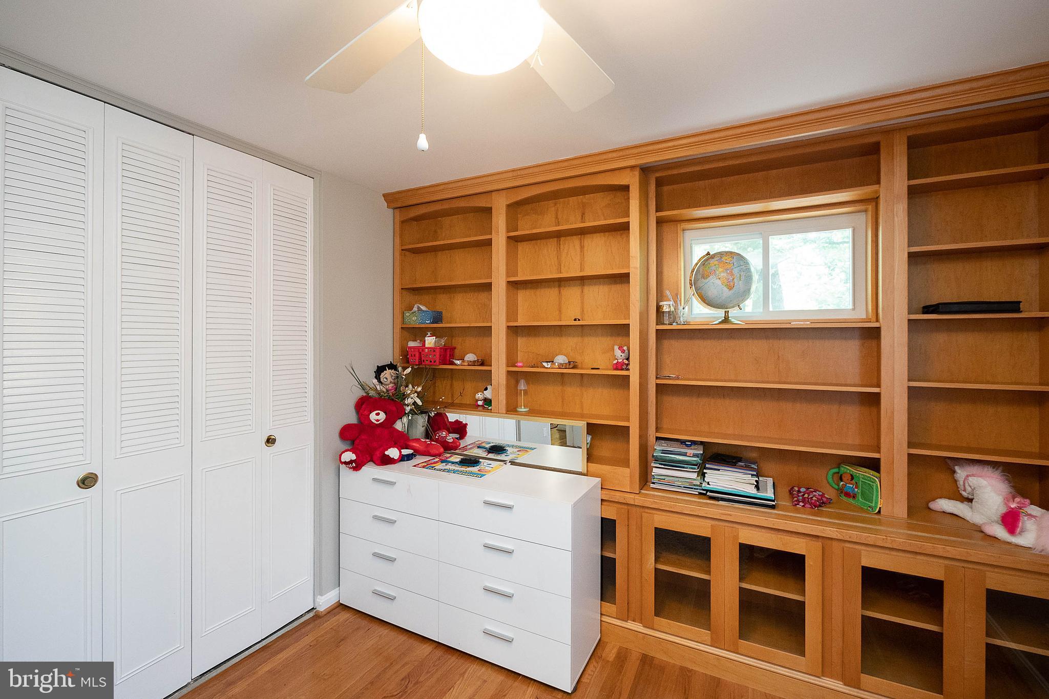 8144 Edmonton Court Springfield, VA 22152 - Photo 35 of 41 Gallery Image 35