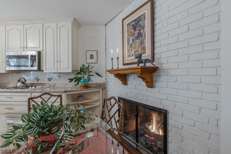 7 Evans Farm Road Morristown, NJ 07960 - Photo 5 of 20 Gallery Image 5