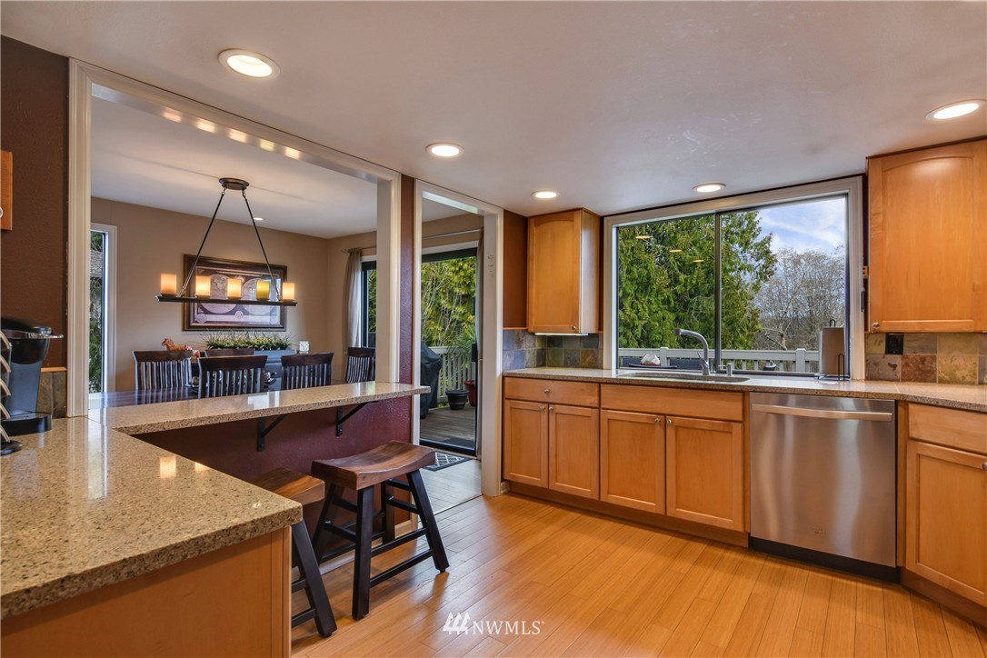 22131 5th Drive Southeast Bothell, WA 98021 - Photo 6 of 20