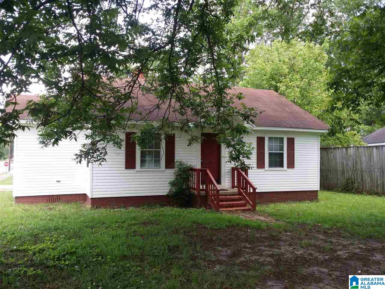 414 11th Street Clanton, AL 35045 - Photo 1 of 1