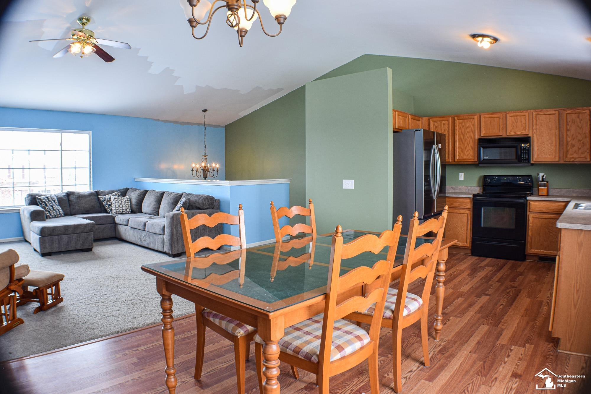 232 Dundee Ridge Drive Dundee, MI 48131 - Photo 9 of 35