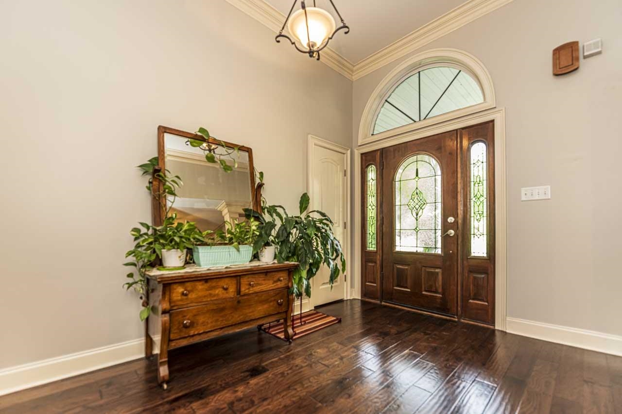 516 Egypt Road Munford, TN 38058 - Photo 12 of 40 a living room with furniture