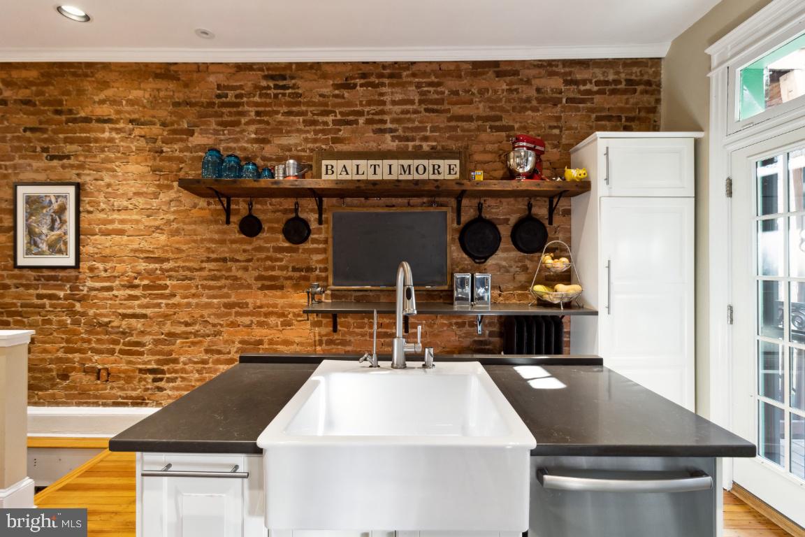 3010 Abell Avenue Baltimore, MD 21218 - Photo 20 of 48