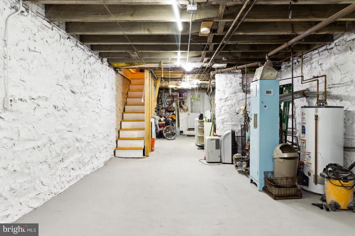 3010 Abell Avenue Baltimore, MD 21218 - Photo 44 of 48