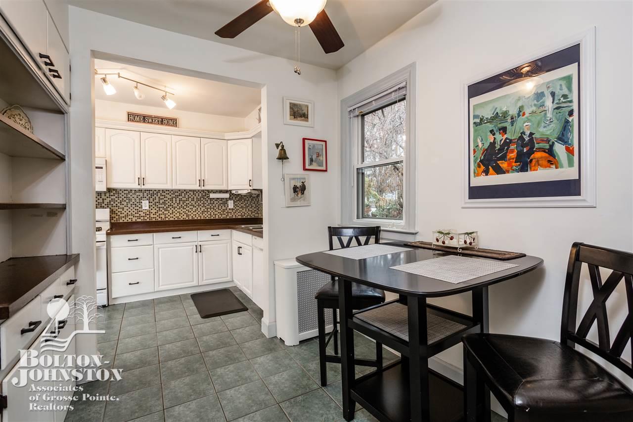590 Barrington Road Grosse Pointe Park, MI 48230 - Photo 28 of 63