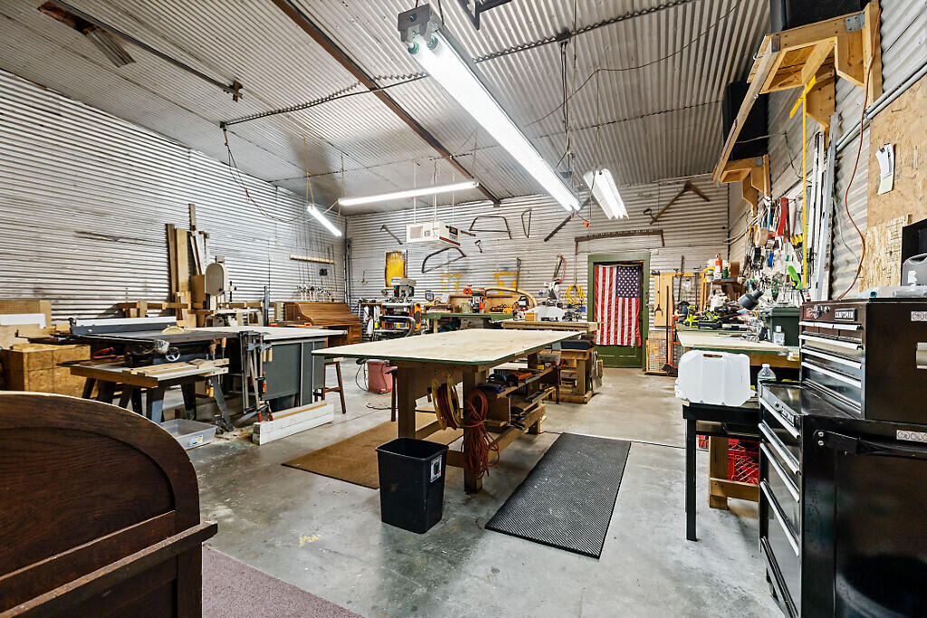573 Augusta Road Belgrade, ME 04917 - Photo 57 of 63 57_BP5A3450_DxO_mls