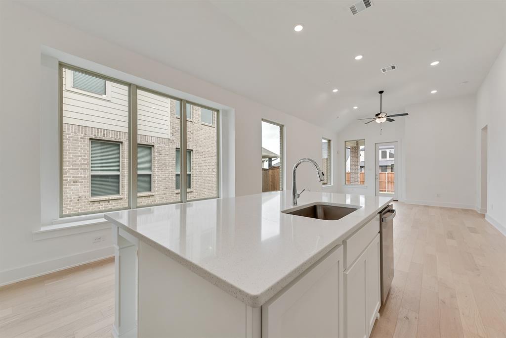 519 Embargo Drive Fate, TX 75189 - Photo 15 of 34