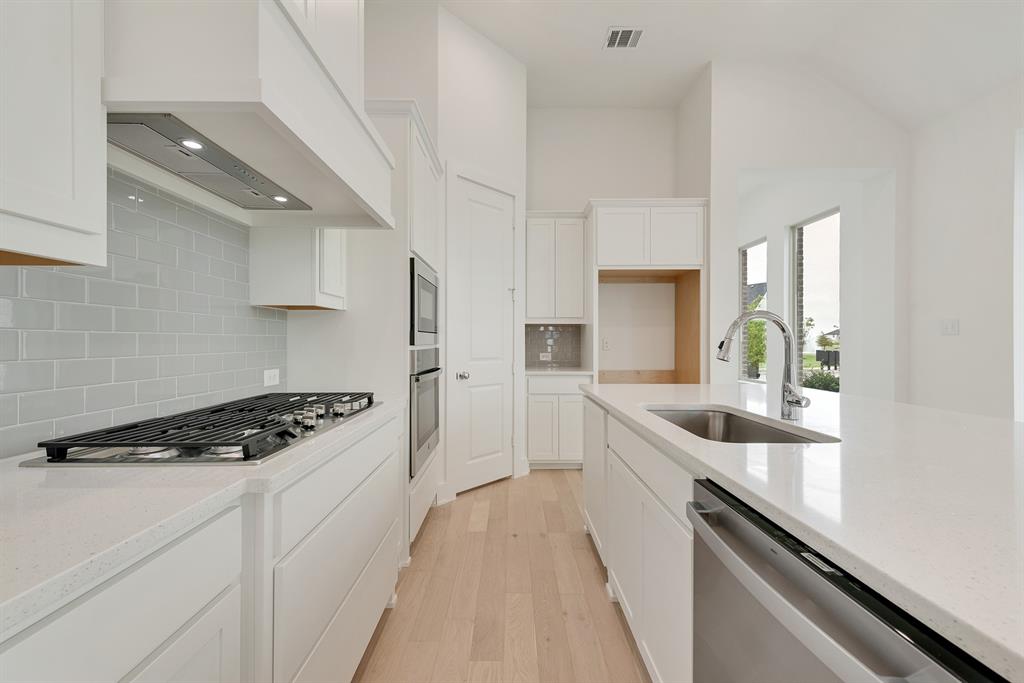 519 Embargo Drive Fate, TX 75189 - Photo 16 of 34