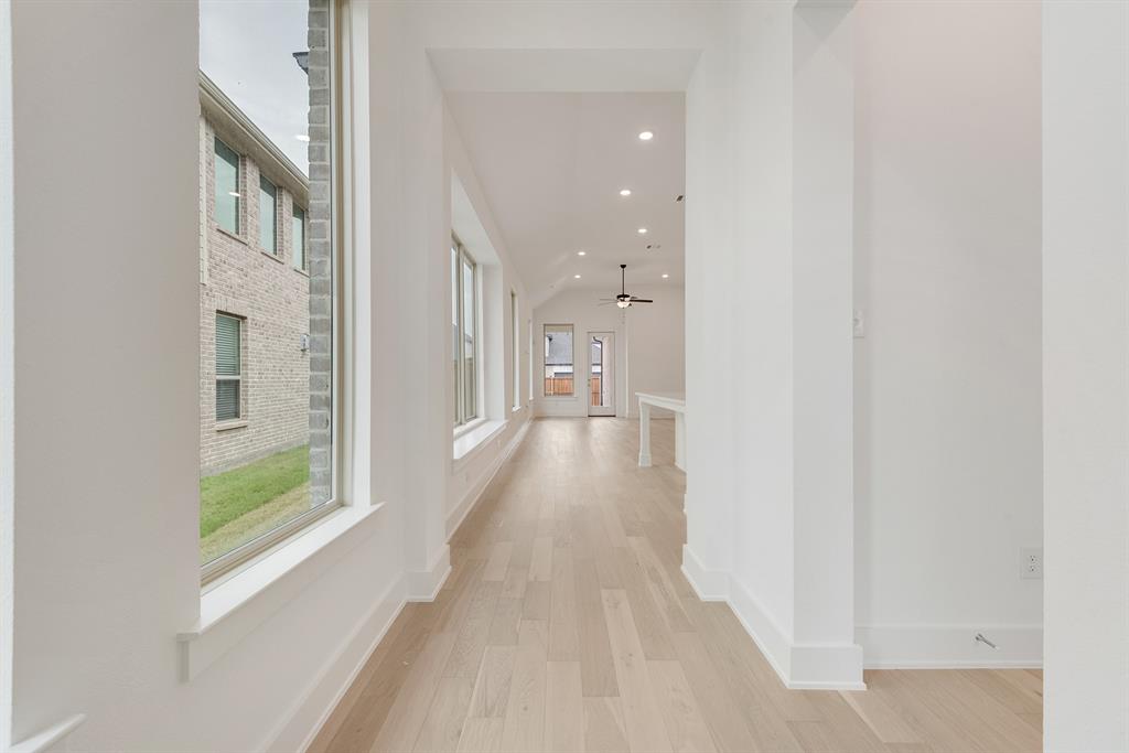 519 Embargo Drive Fate, TX 75189 - Photo 6 of 34