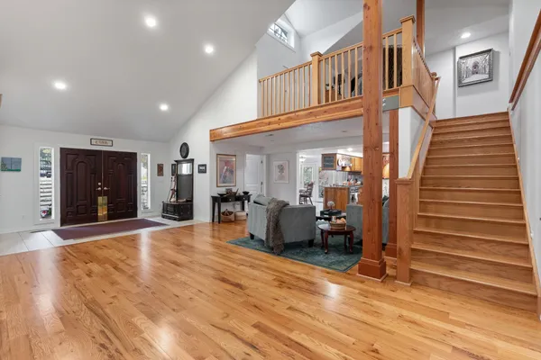 $925,000 | 15717 East Cooper Road, Mead, WA 99021