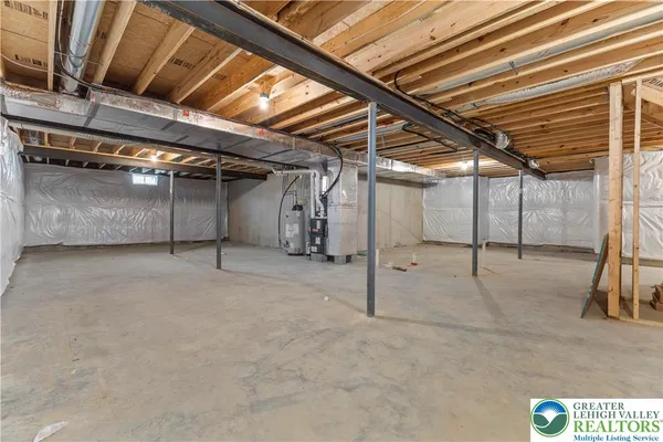 $824,900 | 4780 Farrcroft Drive, Unit 113, Easton, PA 18040