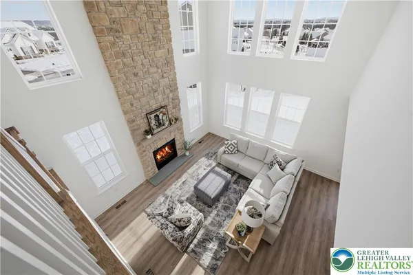 $824,900 | 4780 Farrcroft Drive, Unit 113, Easton, PA 18040