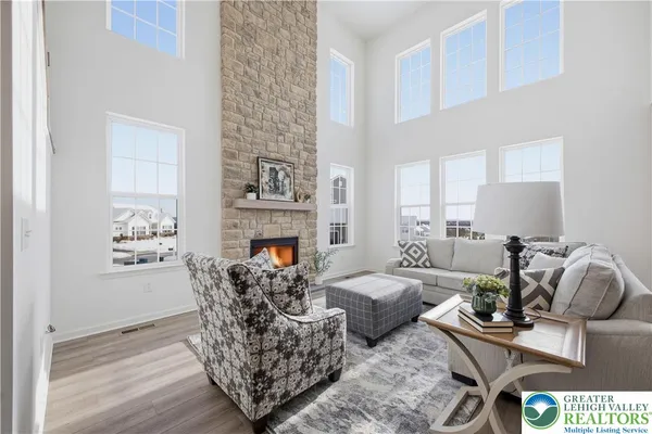 $824,900 | 4780 Farrcroft Drive, Unit 113, Easton, PA 18040