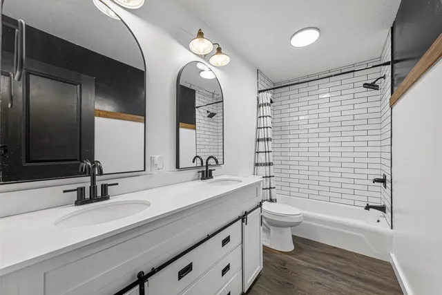 $299,900 | 116 Selby Avenue, Owatonna, MN 55060