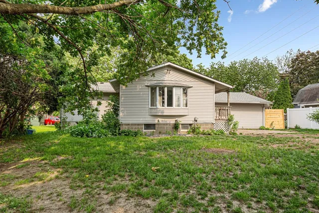 $299,900 | 116 Selby Avenue, Owatonna, MN 55060