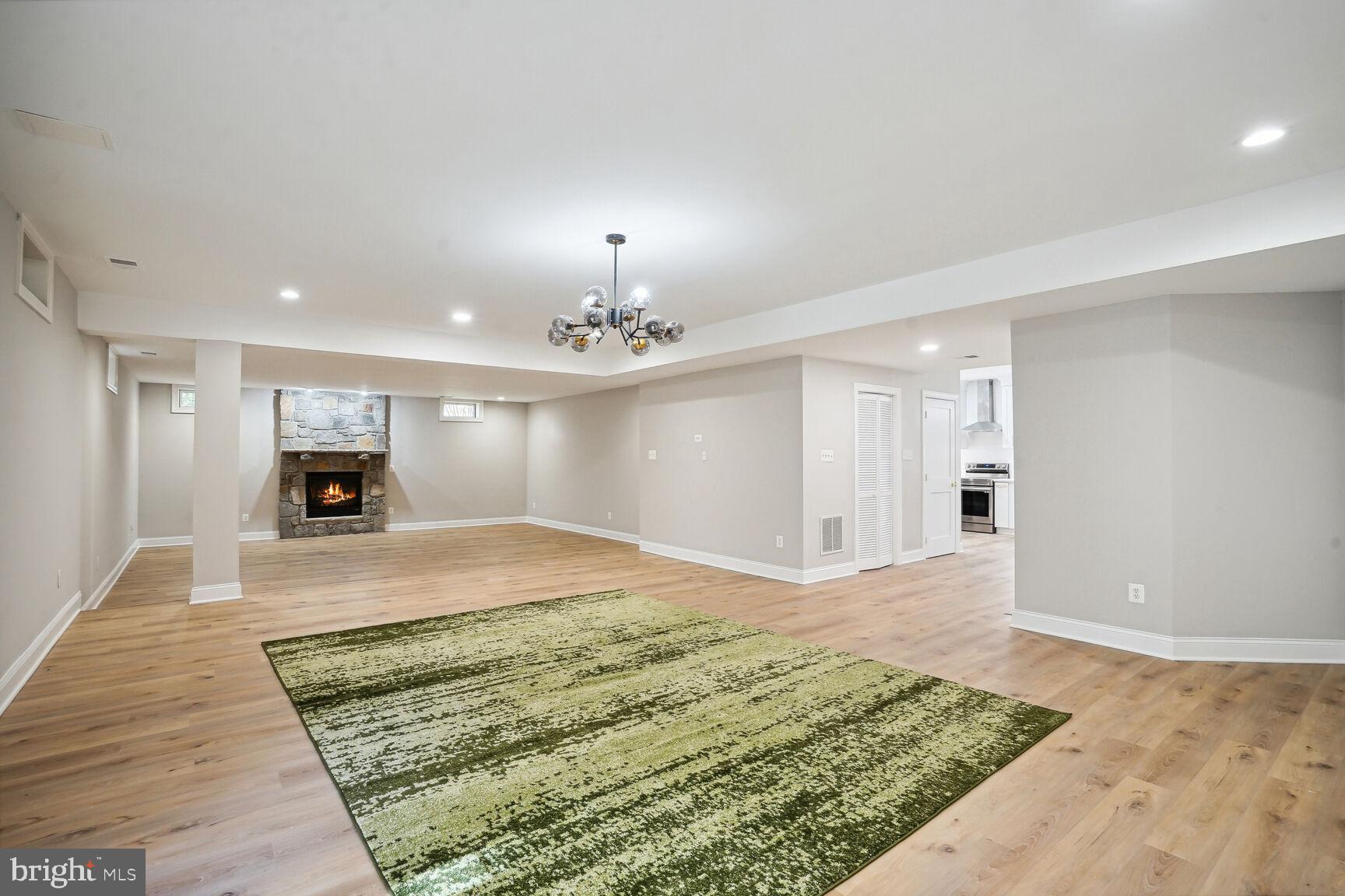 6390 Gayfields Road Alexandria, VA 22315 - Photo 5 of 15 a view of an empty room and kitchen