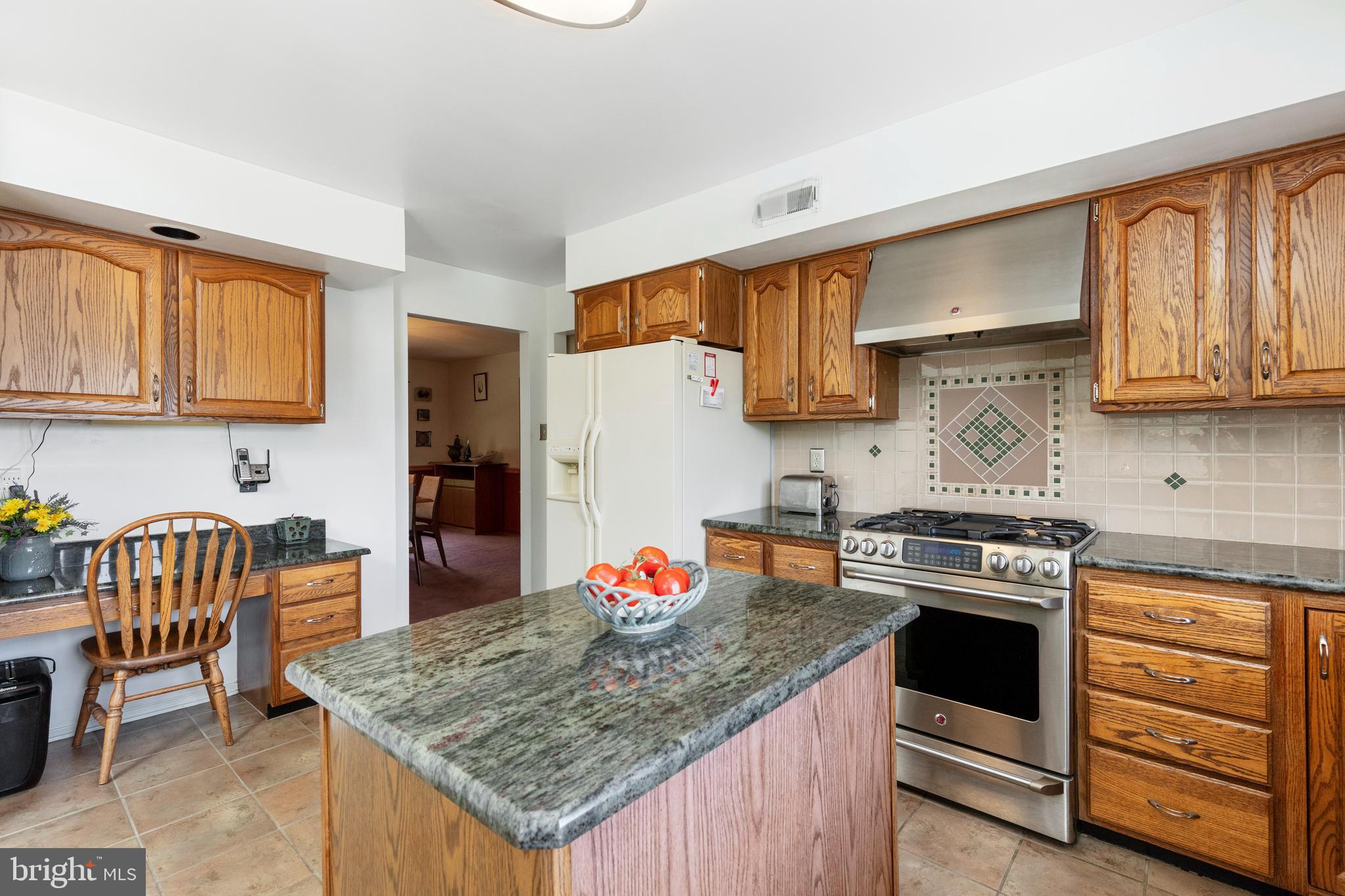 1418 Florence Road Ambler, PA 19002 - Photo 18 of 73