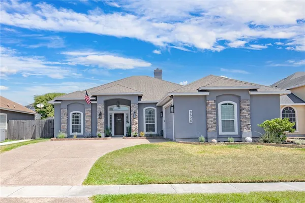 $360,900 | 6526 Macarena Drive, Corpus Christi, TX 78414