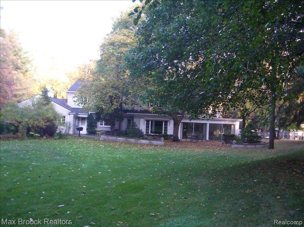 1133 North Cranbrook Road Bloomfield Hills, MI 48301 - Photo 8 of 16 CRANBROOK 9