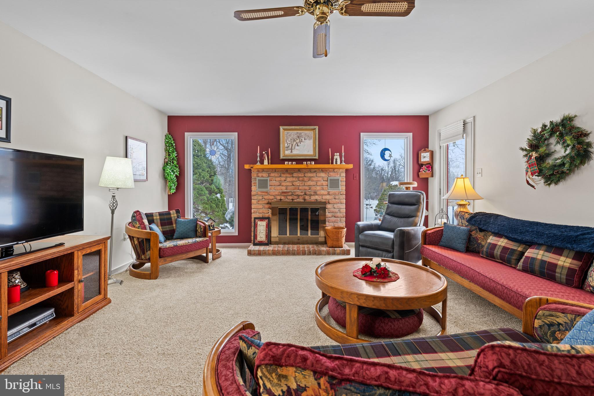 118 Middle Creek Road Gilbertsville, PA 19525 - Photo 31 of 108 a living room with furniture and a fireplace